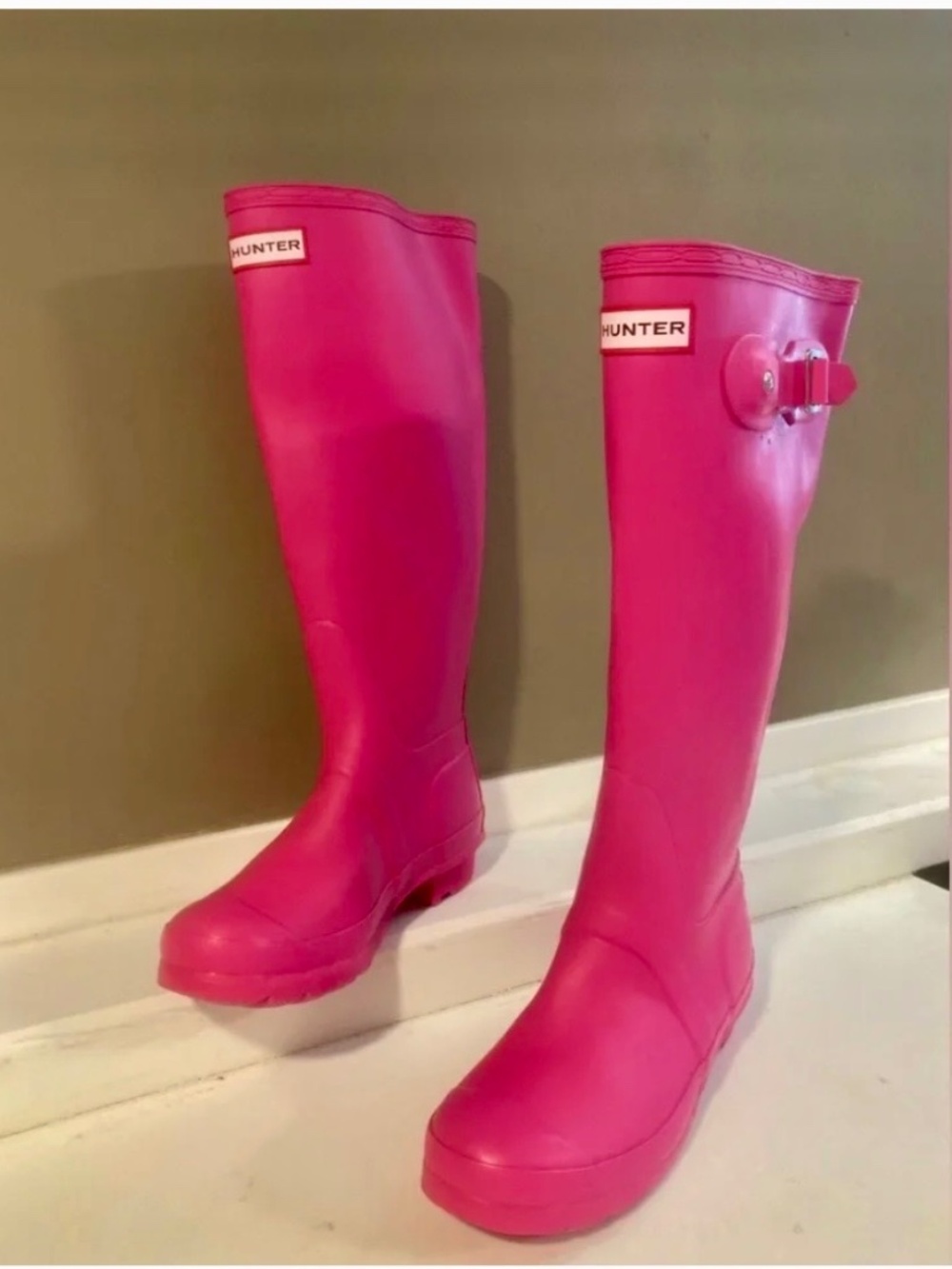 Hunter Rain Boots Size 6 Hot Pink